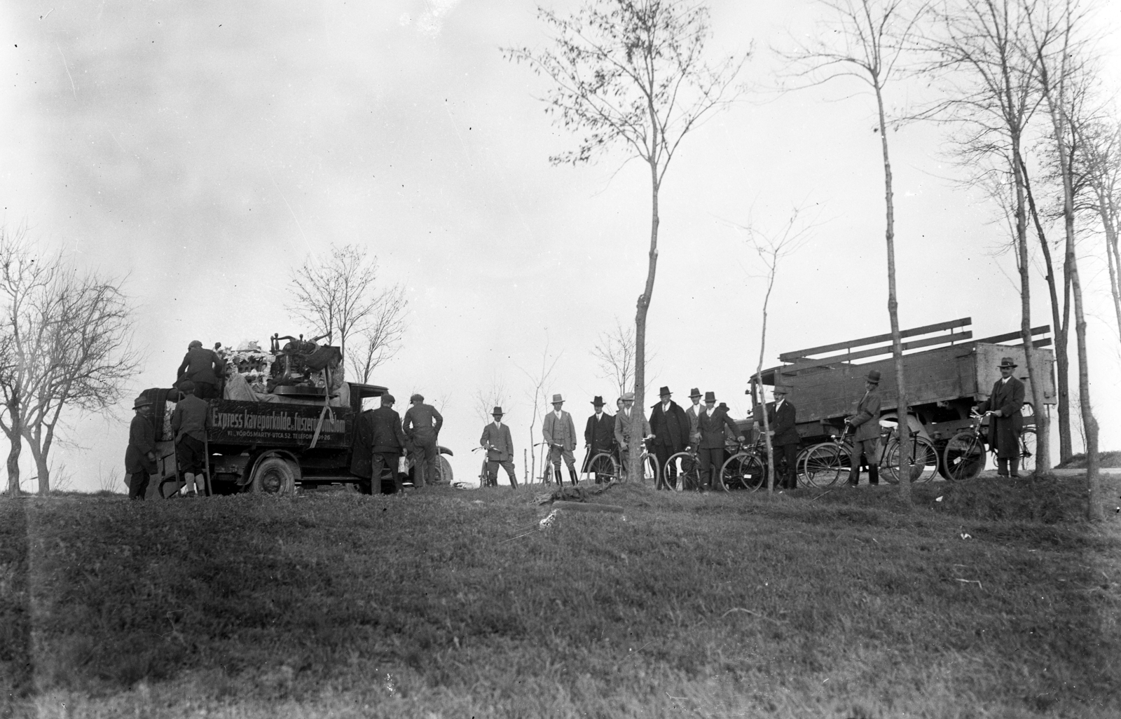 1930, Kozma Endre, teherautó, kávépörkölő, bámészkodás, Fortepan #272635