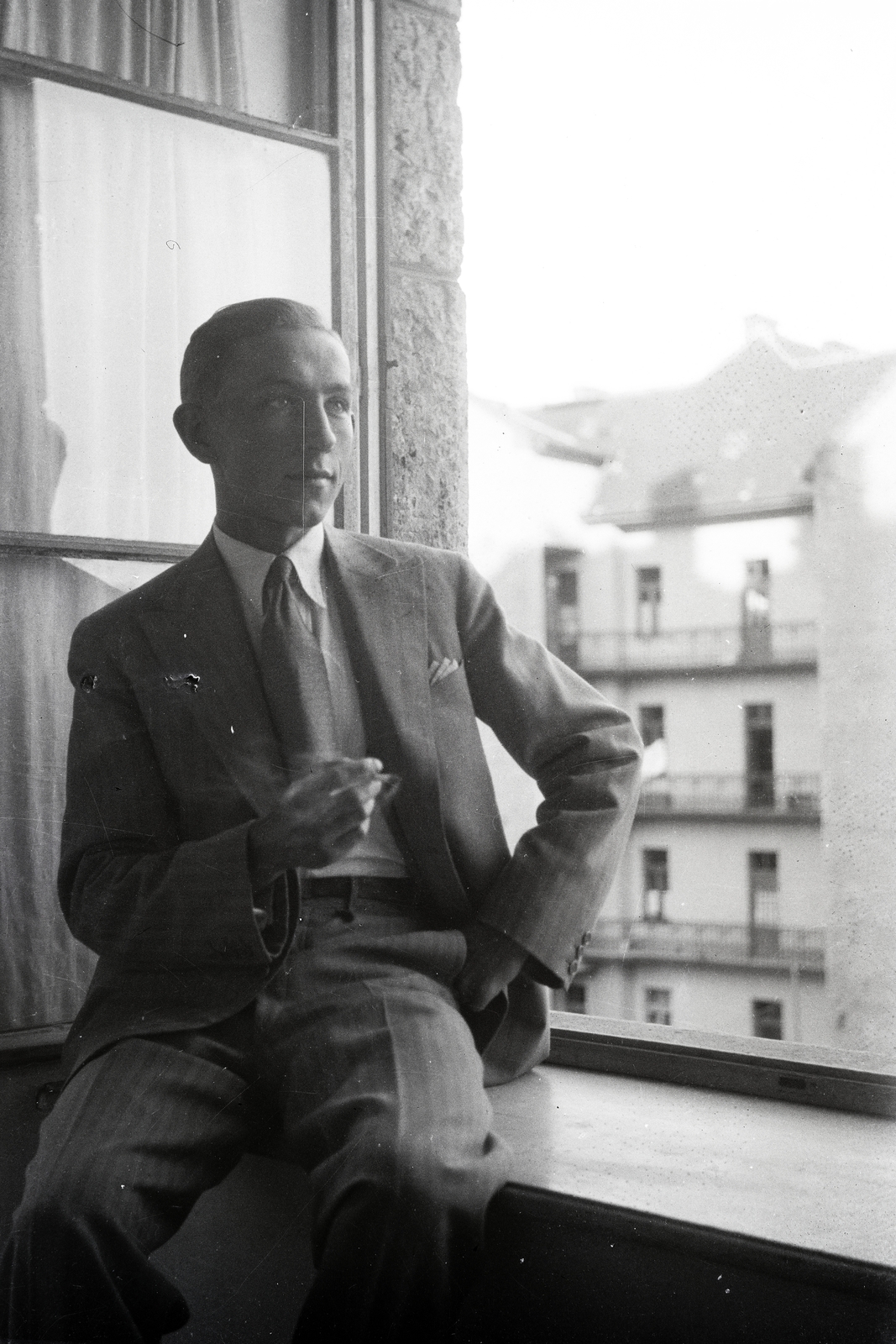 1926, Fortepan/Album085, sitting on a windowsill, man, Fortepan #272864