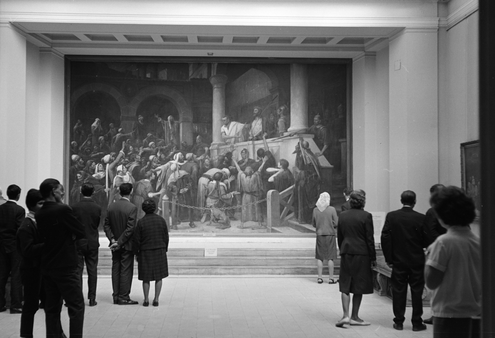 Hungary, Debrecen, Déri Múzeum, Munkácsy Mihály: Ecce Homo című festménye (1896.)., 1967, Schermann Ákos, painting, gallery, back, Fortepan #273049