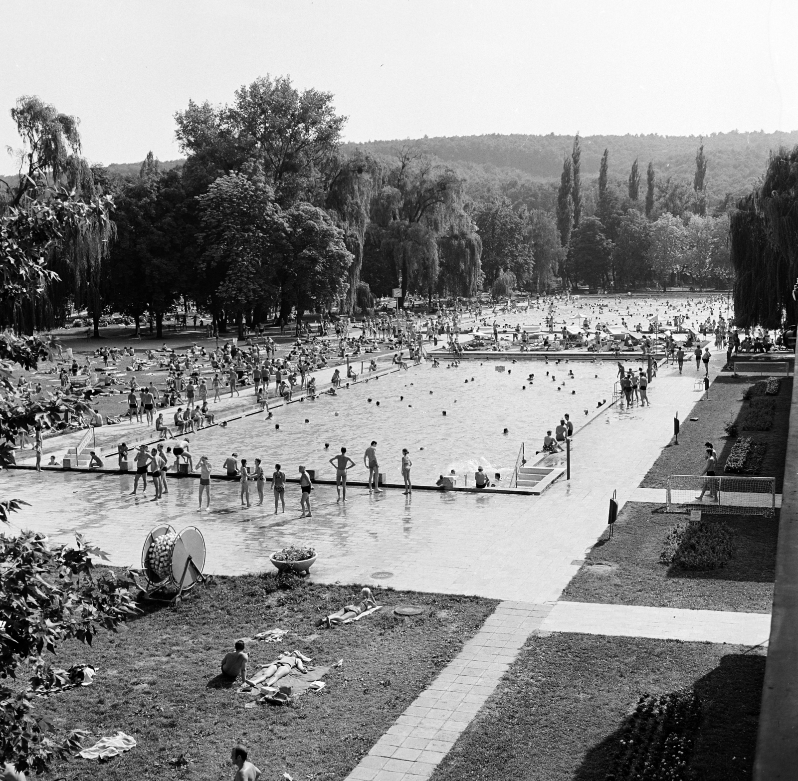 Hungary, Miskolc,Miskolctapolca, strandfürdő., 1971, Schermann Ákos, Fortepan #273062