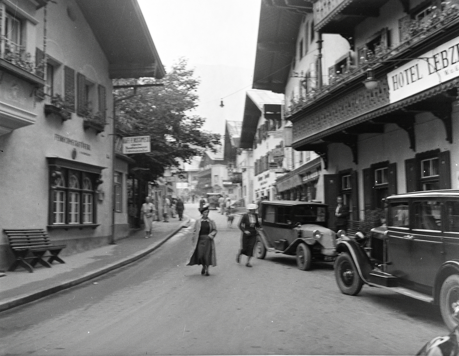 Ausztria, Zell am See, Dreifaltigkeitsgasse., 1934, Vargha Zsuzsa, utcakép, Fortepan #273434