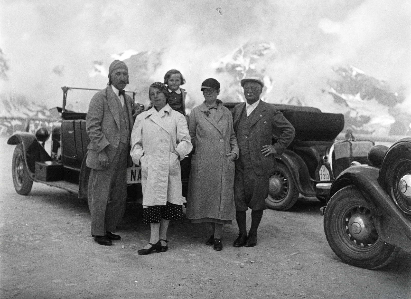 Austria, Grossglockner Hochalpenstrasse, Edelweissstrasse. Parkoló és kilátó az Edelweissspitze-n., 1938, Vargha Zsuzsa, Fortepan #273438