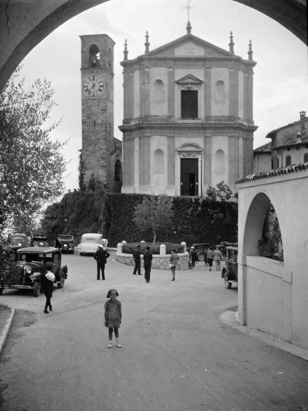 Italy, Via delle Arche, Szent Miklós-templom., 1935, Vargha Zsuzsa, Fortepan #273504