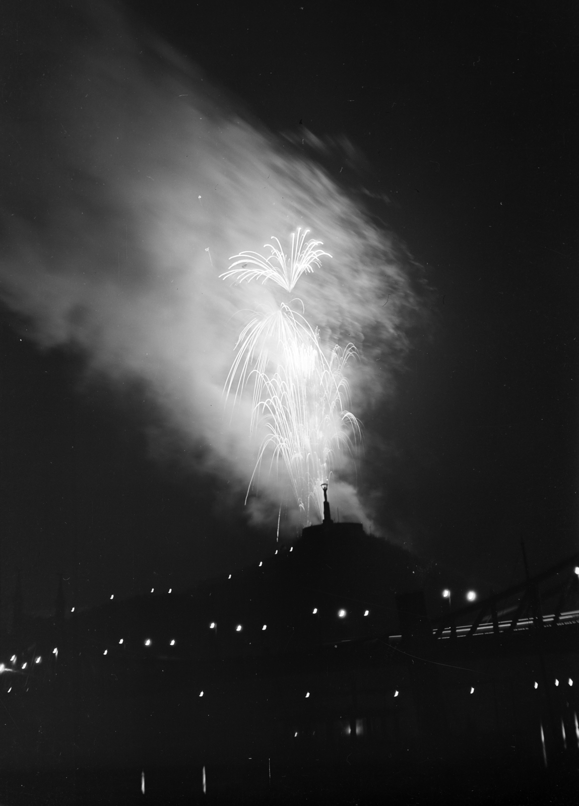1955, Vajda Márton, fireworks, Fortepan #273595