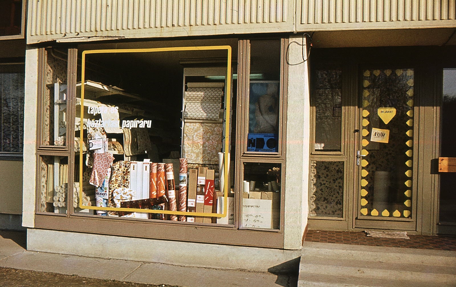 1982, Erky-Nagy Tibor, store display, Show window, Fortepan #274004