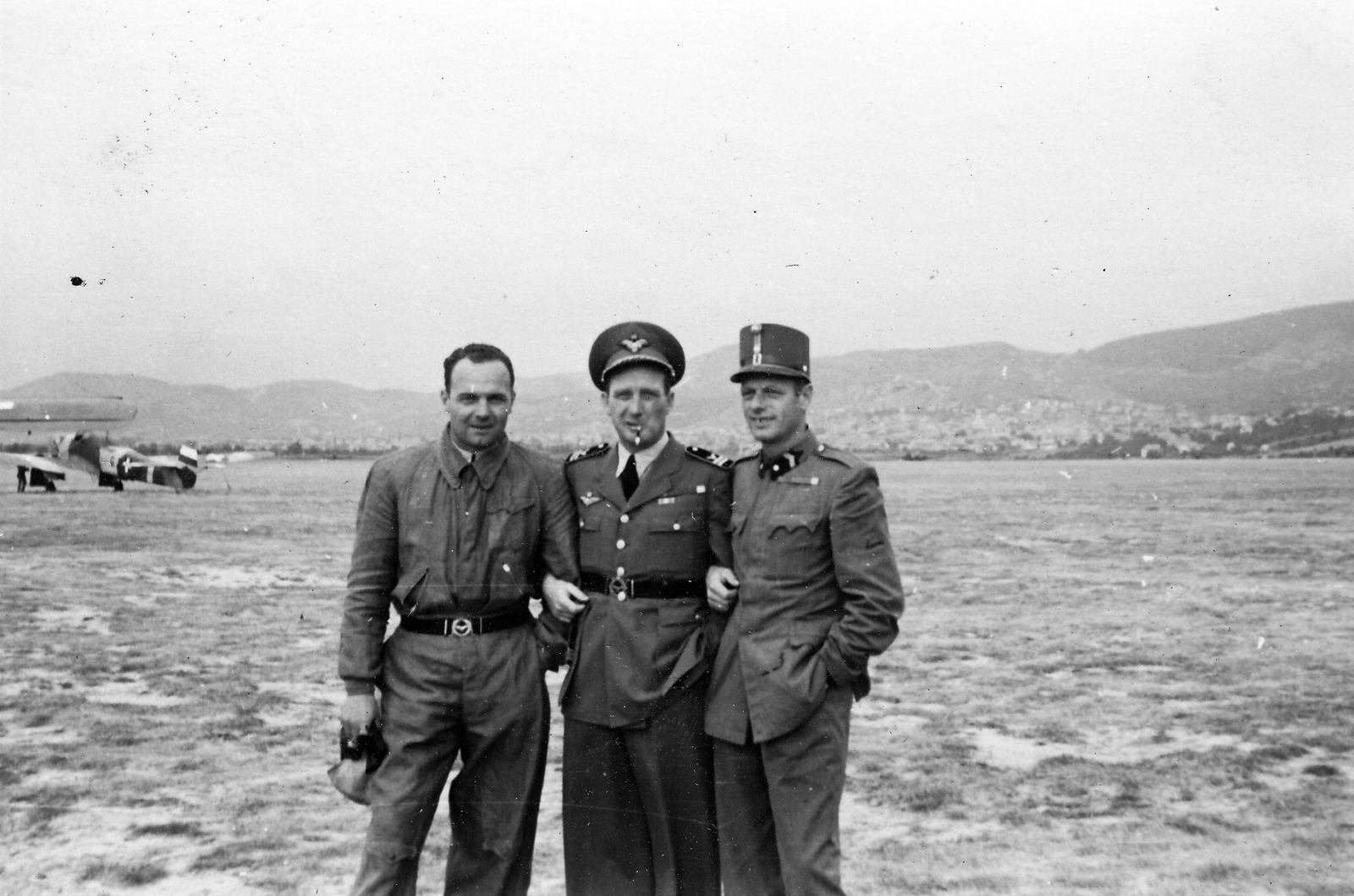 Hungary, Budaörs Airport, Budapest XI., 1942, Molnár Gyula, Budapest, Fortepan #274537