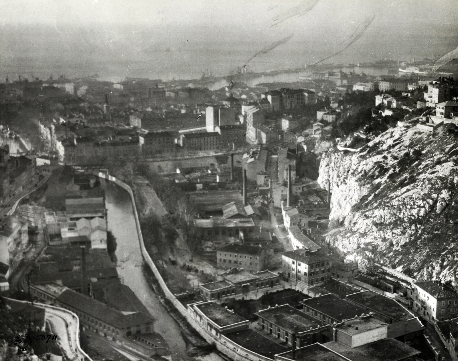 Croatia,Adriatic Sea, Rijeka, Trsat (ekkor önálló, ma a város része), kilátás a várból, középen a Recsina folyó, jobbra távolabb a kikötő., 1918, National Archives, port, cityscape, Fortepan #274616