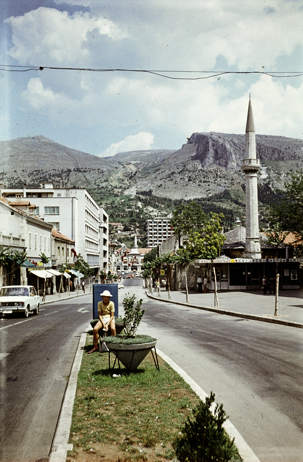 Bosznia-Hercegovina, Mostar, Mostarkog bataljona, jobbra a Lakišić dzsámi., 1971, Páldi Vince, Fortepan #275242