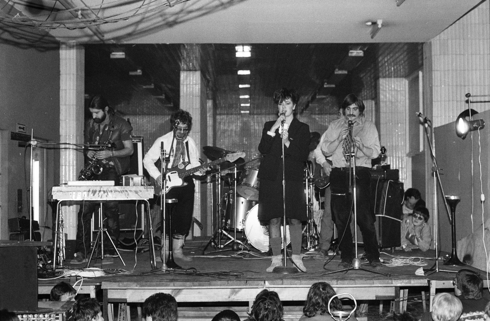 Hungary, A. E. Bizottság együttes, Wahorn András, ef Zámbó István, Kukta „Kokó” Erzsébet, feLugossy László és mögötte Szulovszky „Joni” István., 1982, Hidas Gyula, Fortepan #275626
