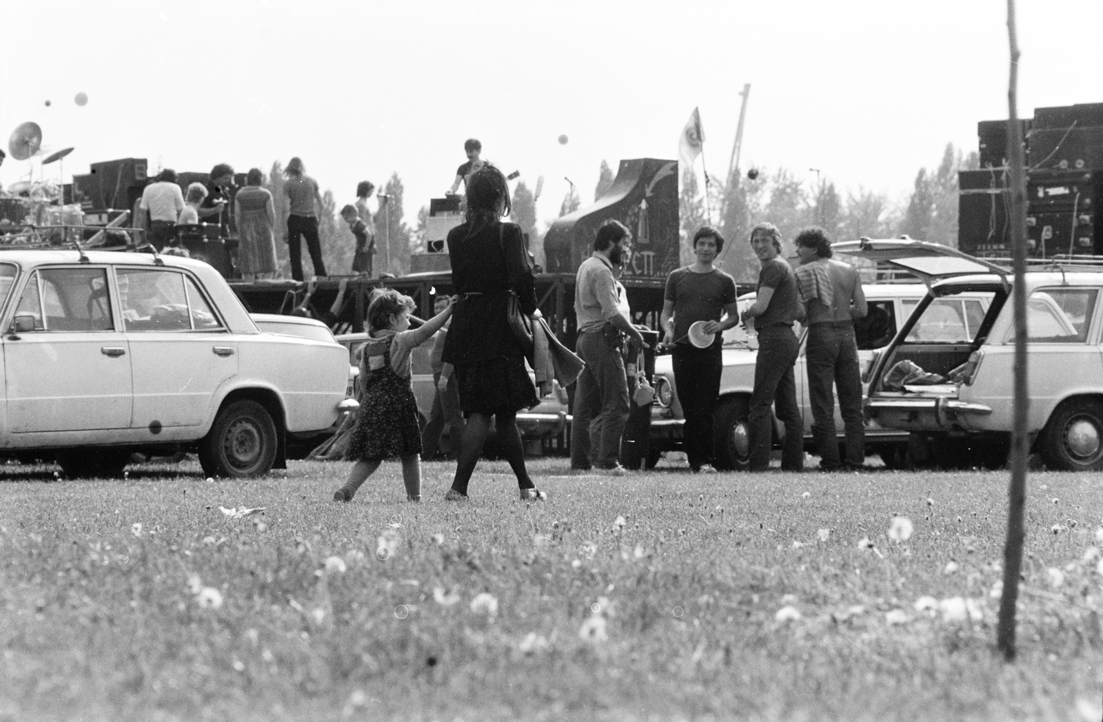 1983, Hidas Gyula, rockfesztivál, parkoló, Fortepan #275672