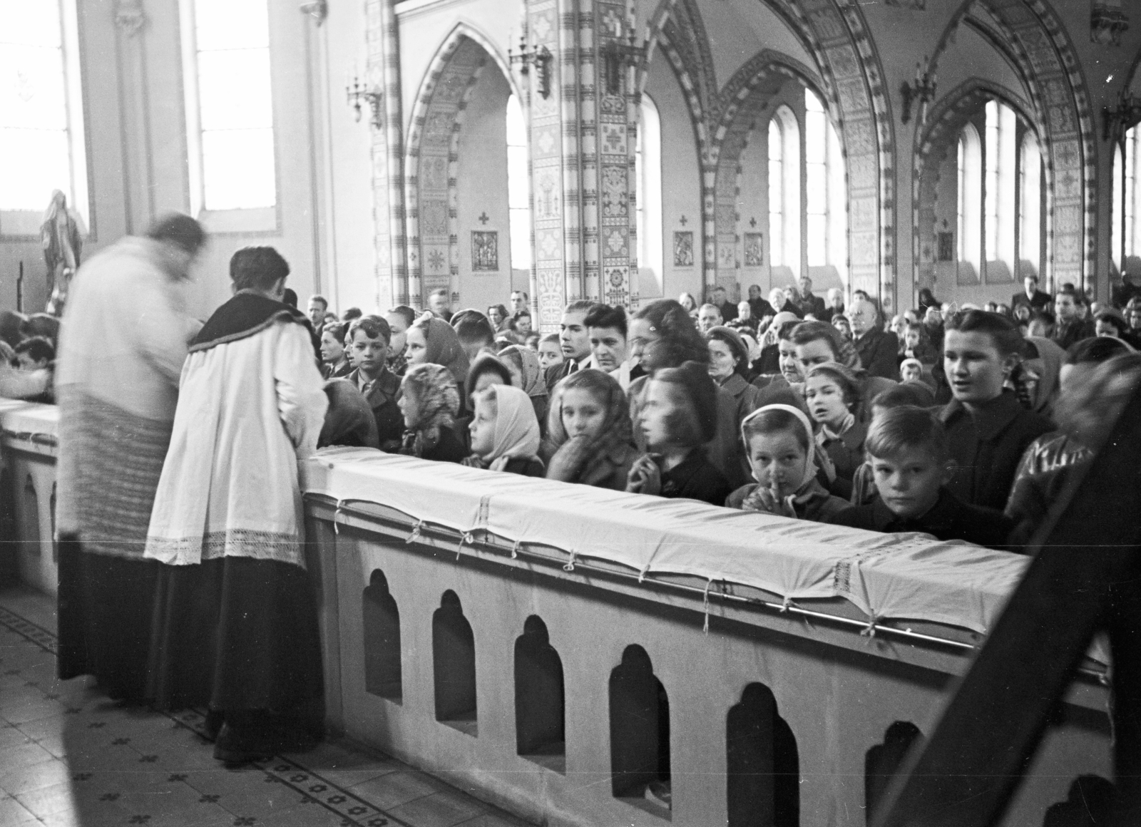 Hungary, Budapest XIII., Béke tér, Szent László-templom., 1962, Hámori Gyula, Budapest, Fortepan #276574