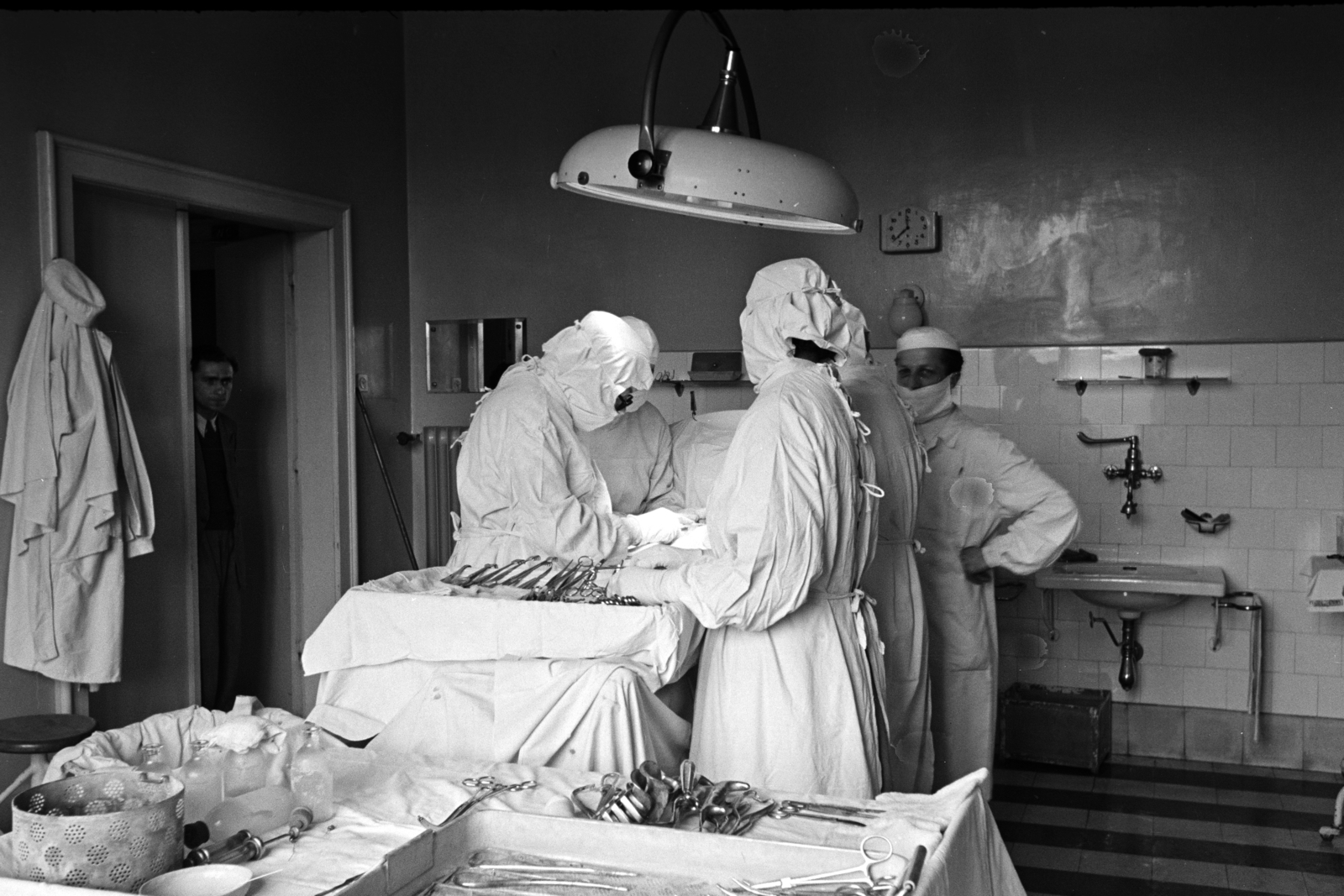 1960, Hámori Gyula, orvos, műtő, műtét, Fortepan #276584