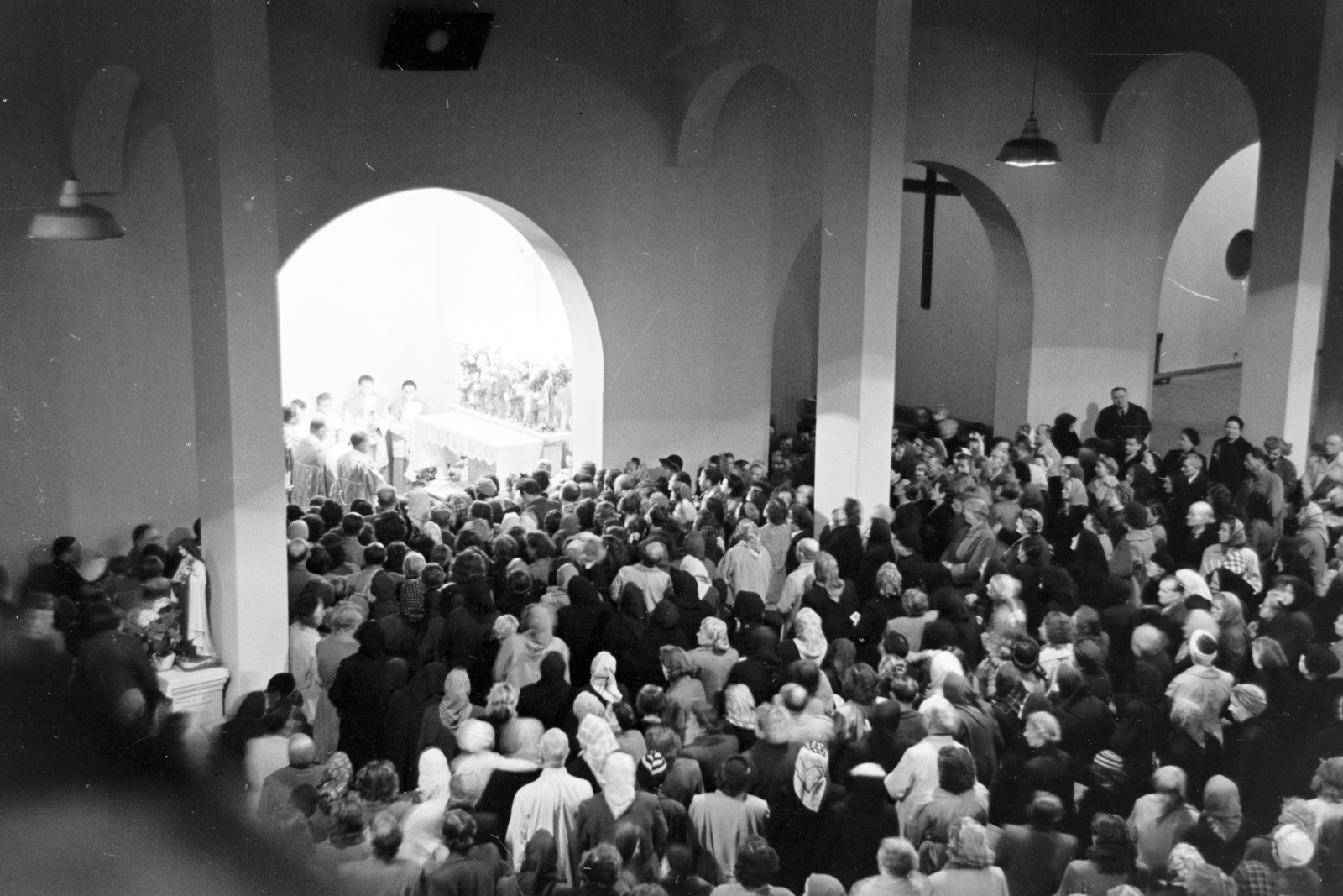 1959, Hámori Gyula, templombelső, felülnézet, tömeg, Fortepan #276628