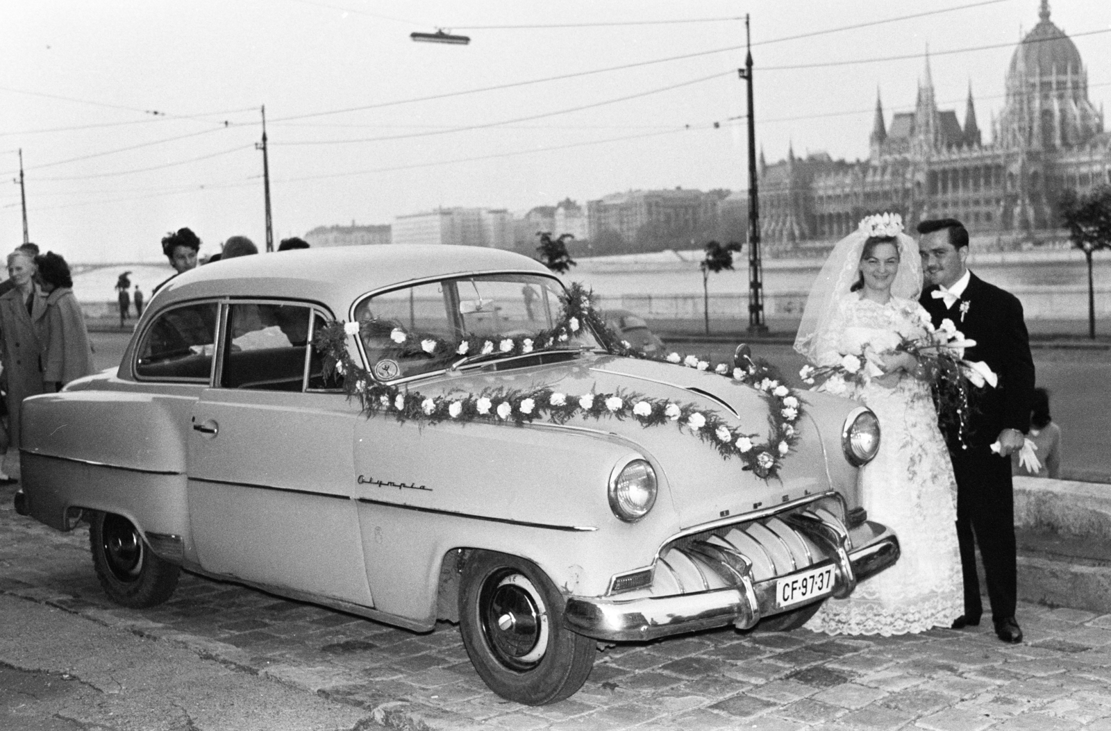 1963, Hámori Gyula, Opel Olympia 1955, esküvő, rendszám, virágdíszítés, Fortepan #276643