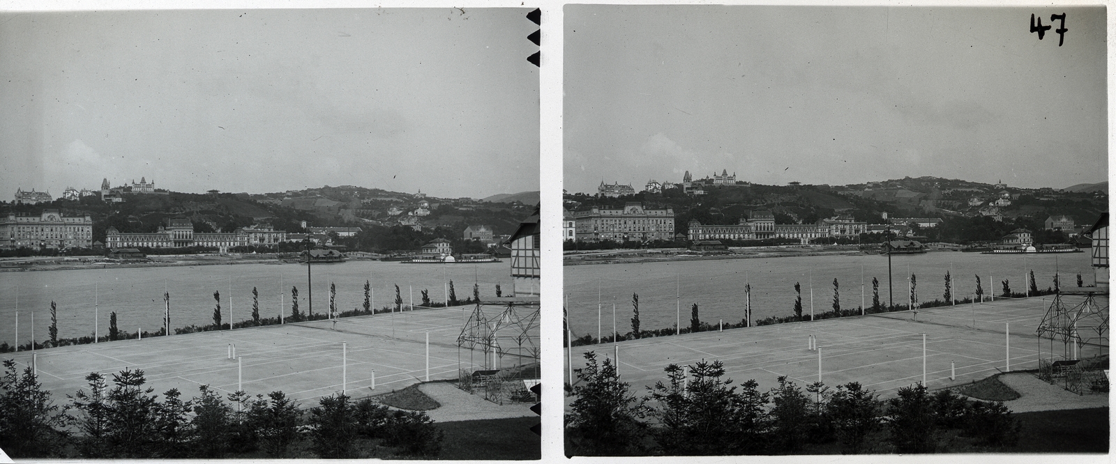 Magyarország, Margitsziget, Budapest,Budapest II., szemben a Szent Lukács gyógyfürdő és a Császár fürdő., 1903, Schoch Frigyes, hajó, teniszpálya, gőzhajó, lapátkerekes hajó, sztereófotó, Budapest, Fortepan #27675