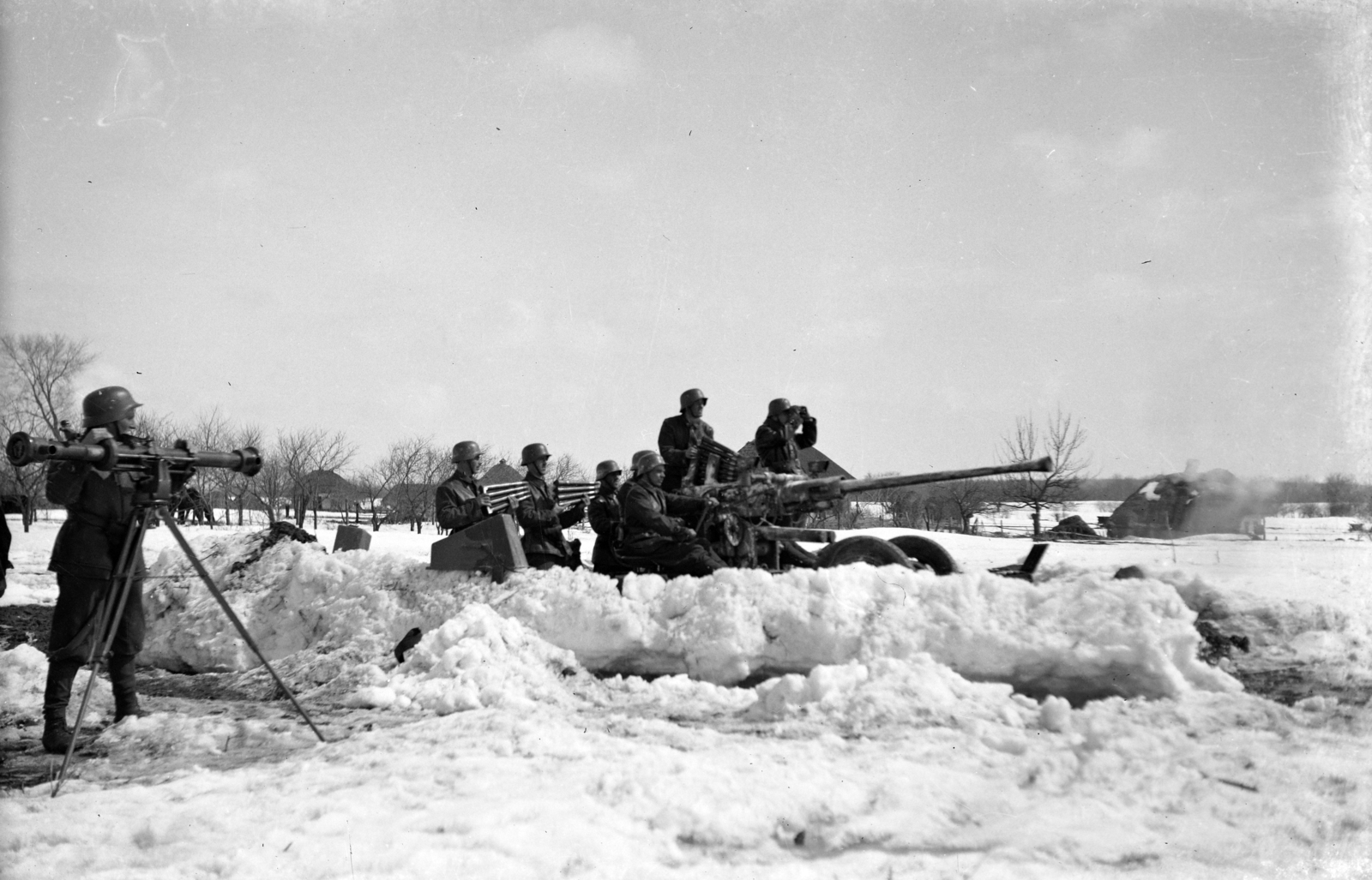 1942, Korner Veronika, air defense, Bofors 36M, Bofors-brand, telemeter, Anti aircraft cannon, Fortepan #276783