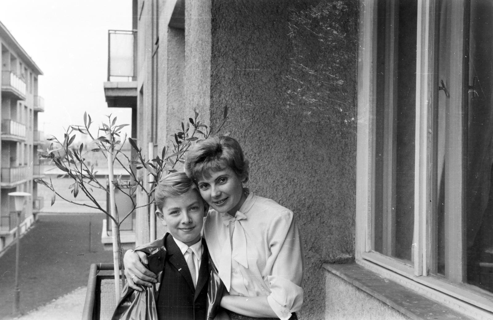 1965, Obetkó Miklós, erkély ablak, anya, fiú, Best of, Fortepan #277323