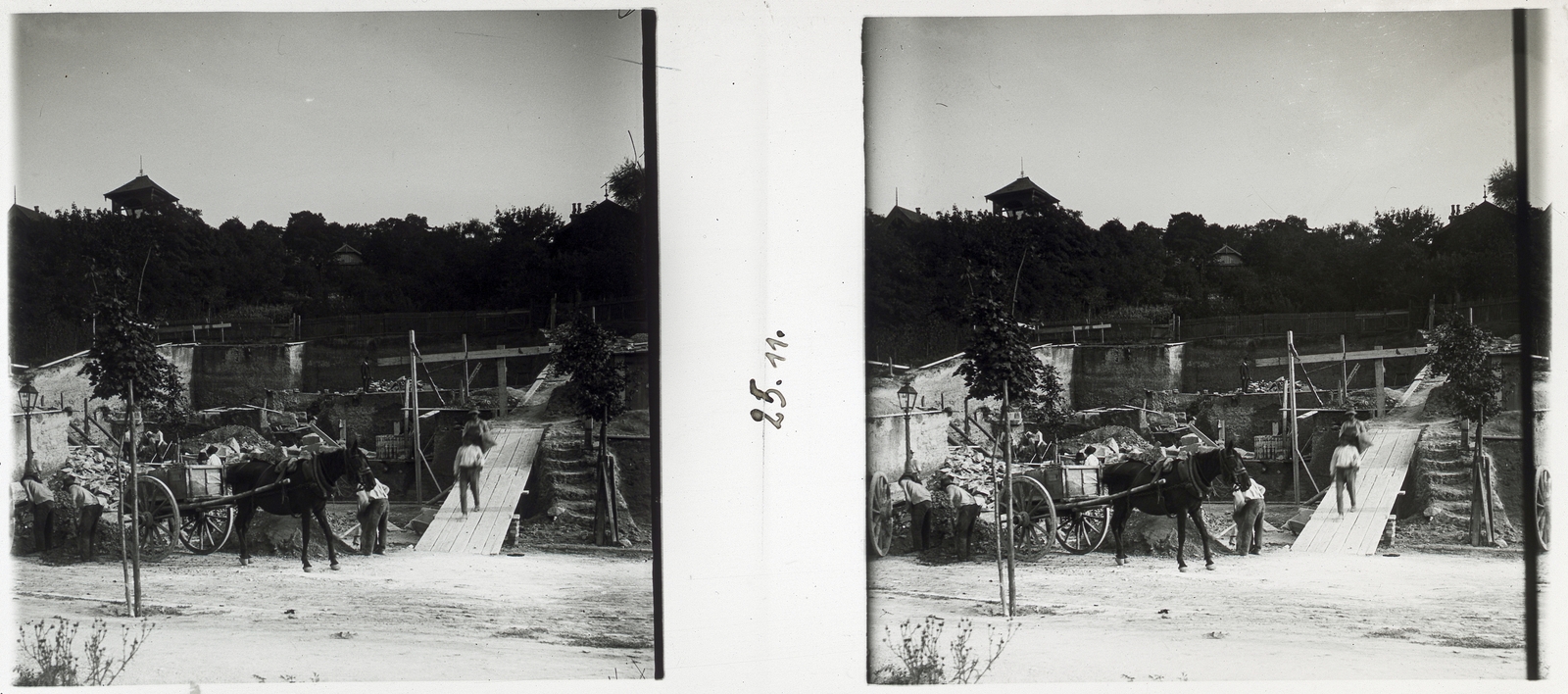 Hungary, Budapest I., Orom utca 4., épül a Schoch / Hegedűs - villa., 1913, Schoch Frigyes, horse, construction, worker, cart, stereophoto, Budapest, Fortepan #27746
