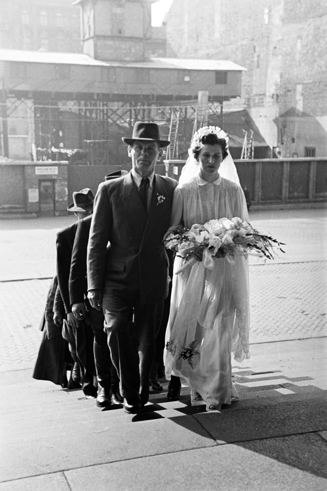 1954, Hámori Gyula, wedding ceremony, subway construction, Fortepan #277630