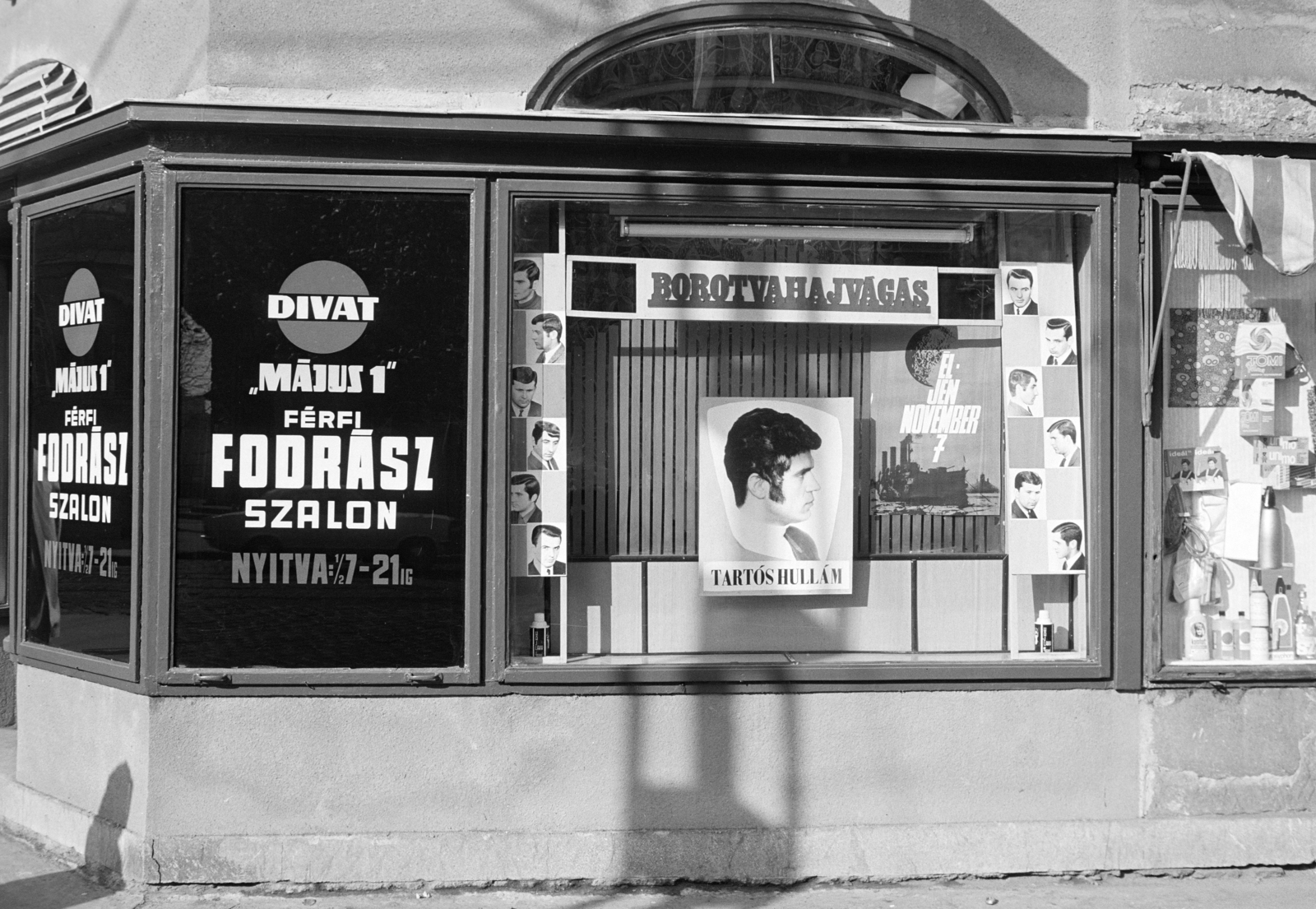 Magyarország, Budapest XIV., Hermina (Május 1.) út - Thököly út sarok, "Május 1" férfi fodrász szalon., 1970, Artfókusz, Fábián József, Budapest, Fortepan #277981