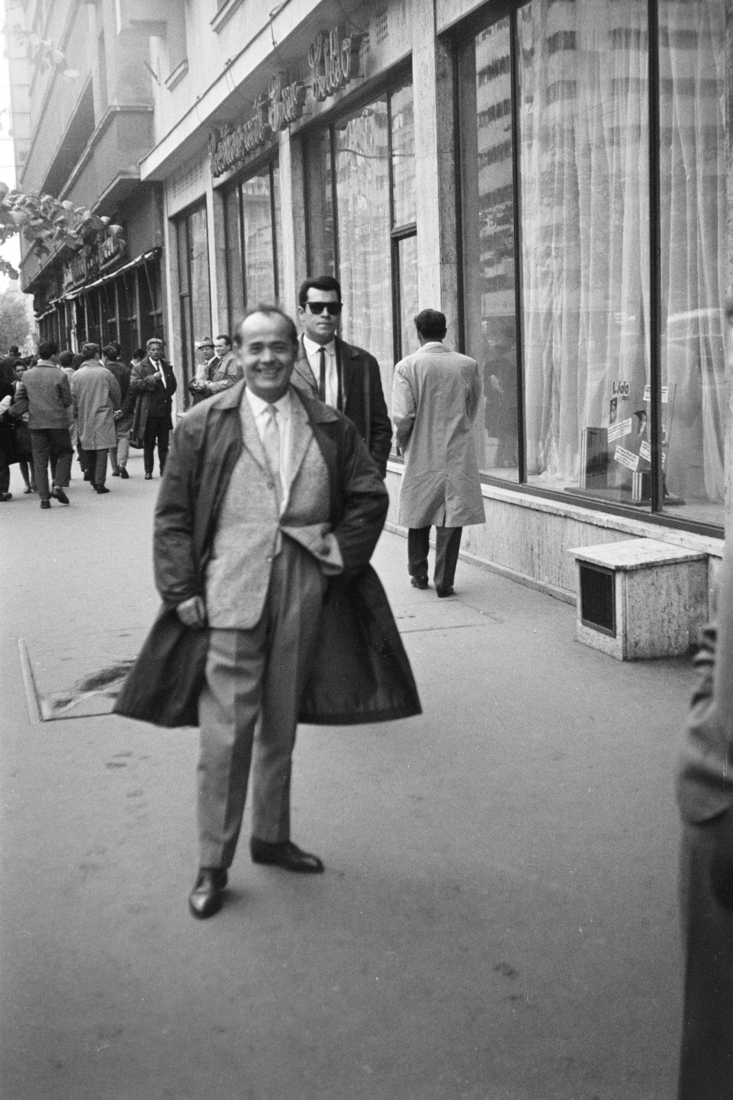 Romania, Bucharest, Bulevardul General Gheorghe Magheru, a felvétel a Hotel Lido előtt készült., 1964, Artfókusz, Fortepan #278145