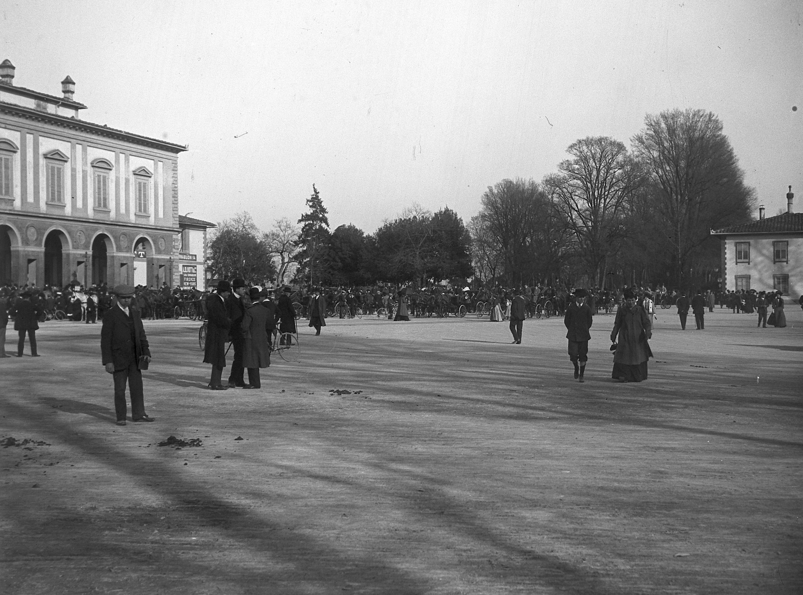 Italy, Florence, a Palazzina Reale épülete a Piazzale delle Cascinén, a Cascine parkban., 1910, Schoch Frigyes, square, palace, Giuseppe Manetti-design, Fortepan #27823