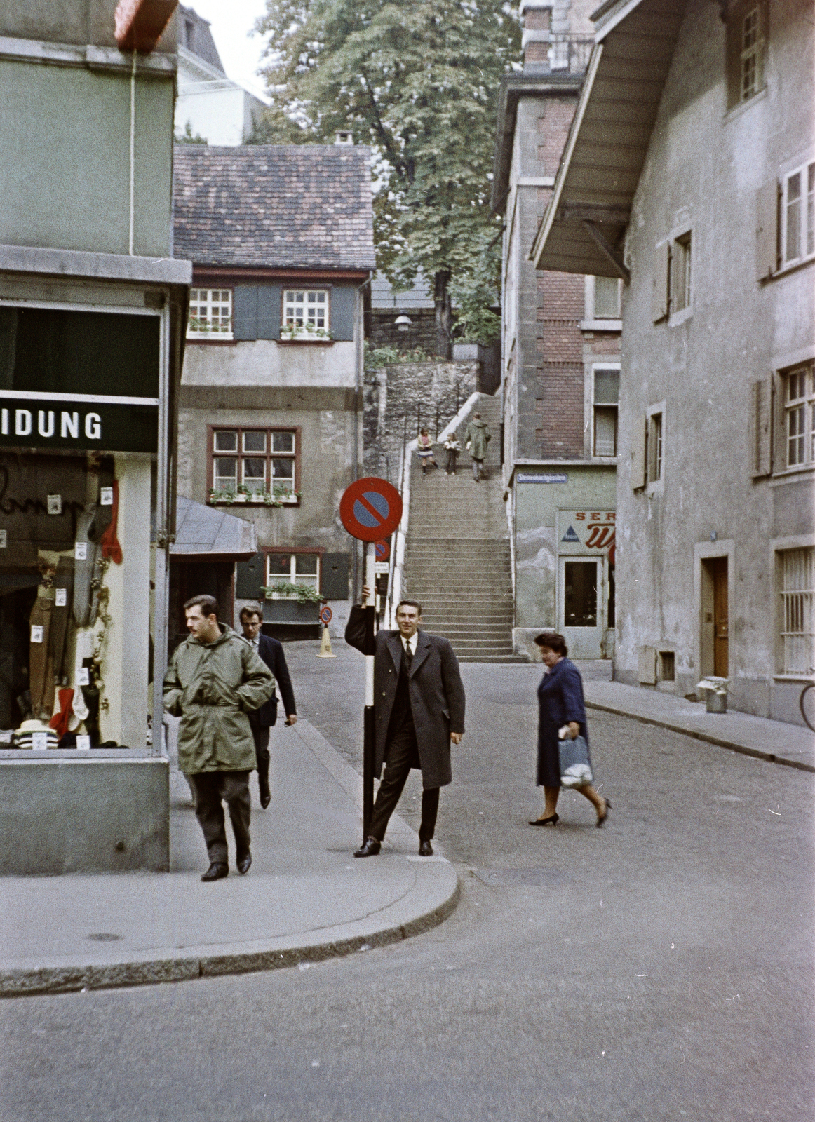 Svájc, Bázel, a Steinenvorstadt a Steinenbachgässlein torkolatánál., 1965, Artfókusz, Fábián József, Fortepan #278868