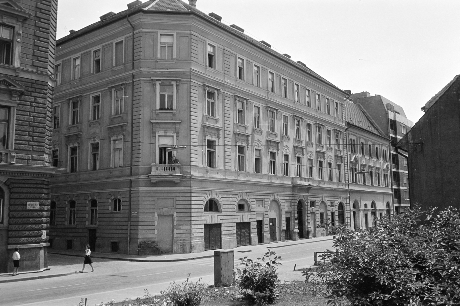 Hungary, Budapest I., Döbrentei utca, balra a Duna-partra vezető Fogas utca., 1964, Artfókusz, Budapest, Fortepan #279056