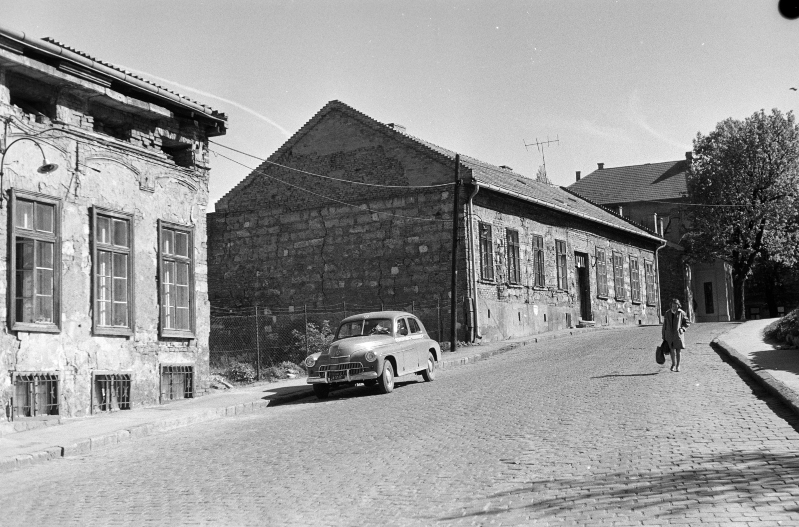 1960, Artfókusz, Fábián József, lejtő, lakóház, automobil, Fortepan #279191