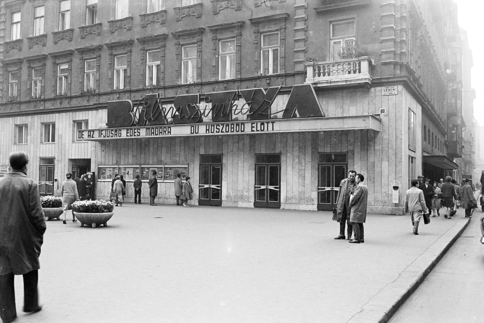 Hungary, Budapest VII., Erzsébet (Lenin) körút 8., Bástya mozi., 1964, Artfókusz, Budapest, Fortepan #279246