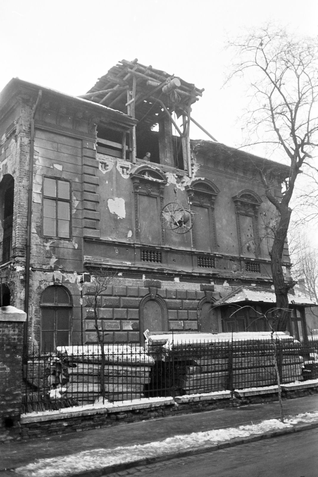 Magyarország, Budapest XIV., Szabó József utca 8/b számú ház a Thököly út sarkán., 1961, Artfókusz, Fábián József, Budapest, Fortepan #279275