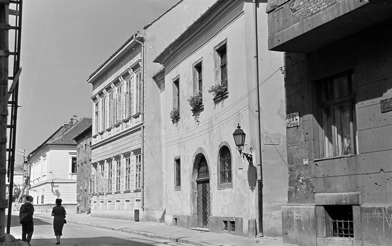 Hungary, Budapest I., Úri utca, szemben a Hajadon utca - Anna utca közötti 9., 11. és 13-as számú ház látható., 1959, Artfókusz, Budapest, Fortepan #279503