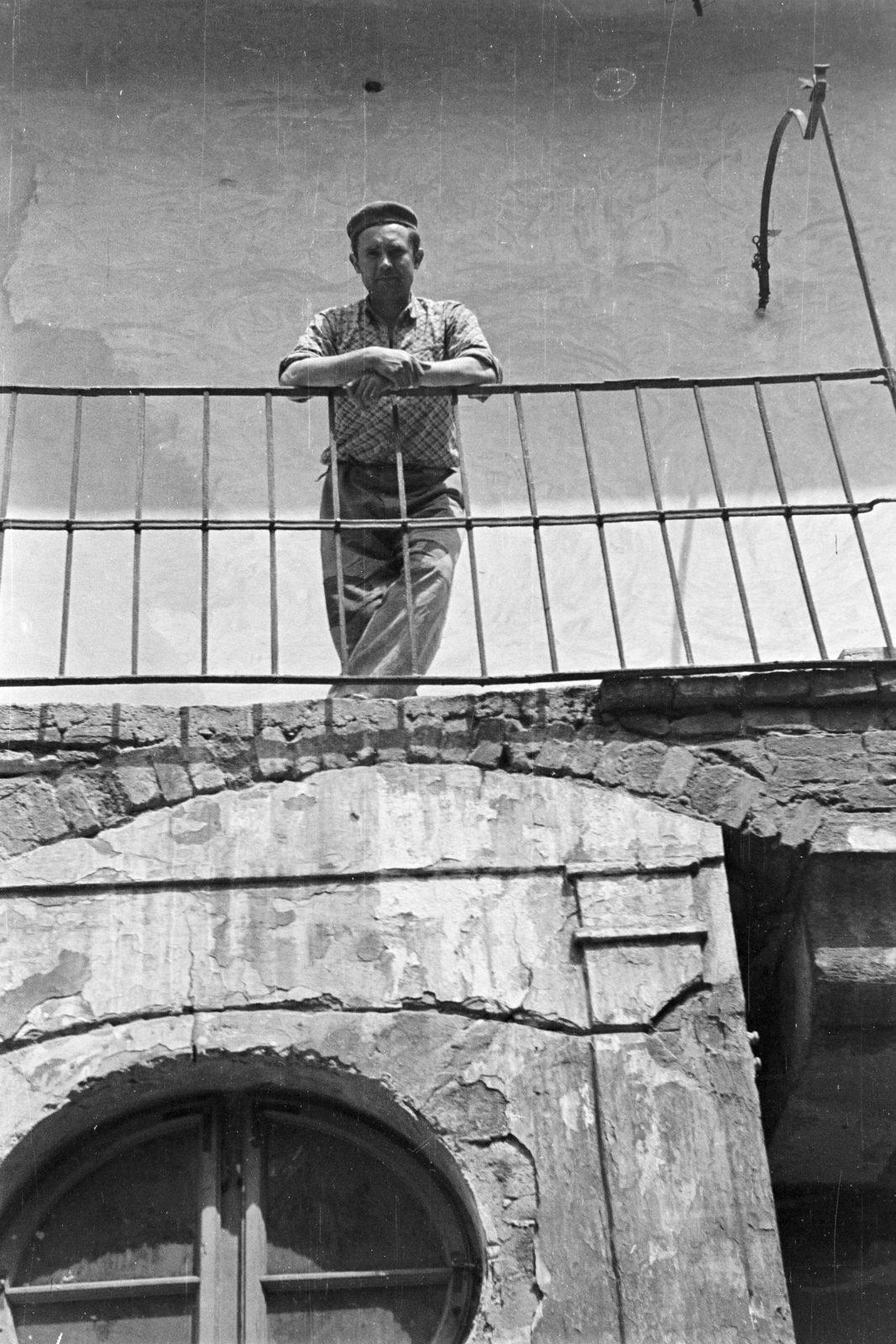 1960, Artfókusz, Fábián József, munkás, alulnézet, Fortepan #279612