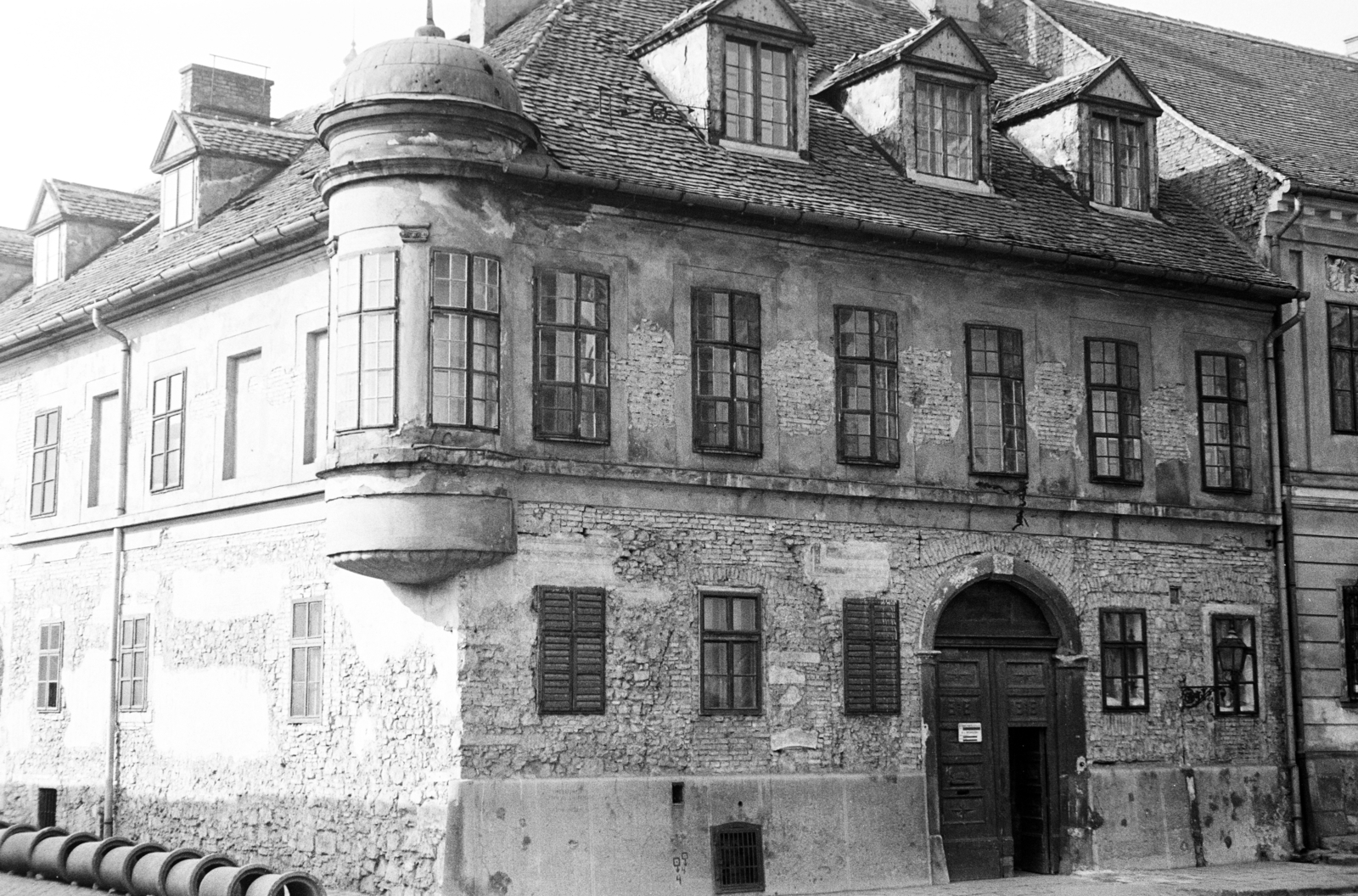 1959, Artfókusz, damaged building, cornerhouse, enclosed balcony, corner balcony, Fortepan #279766