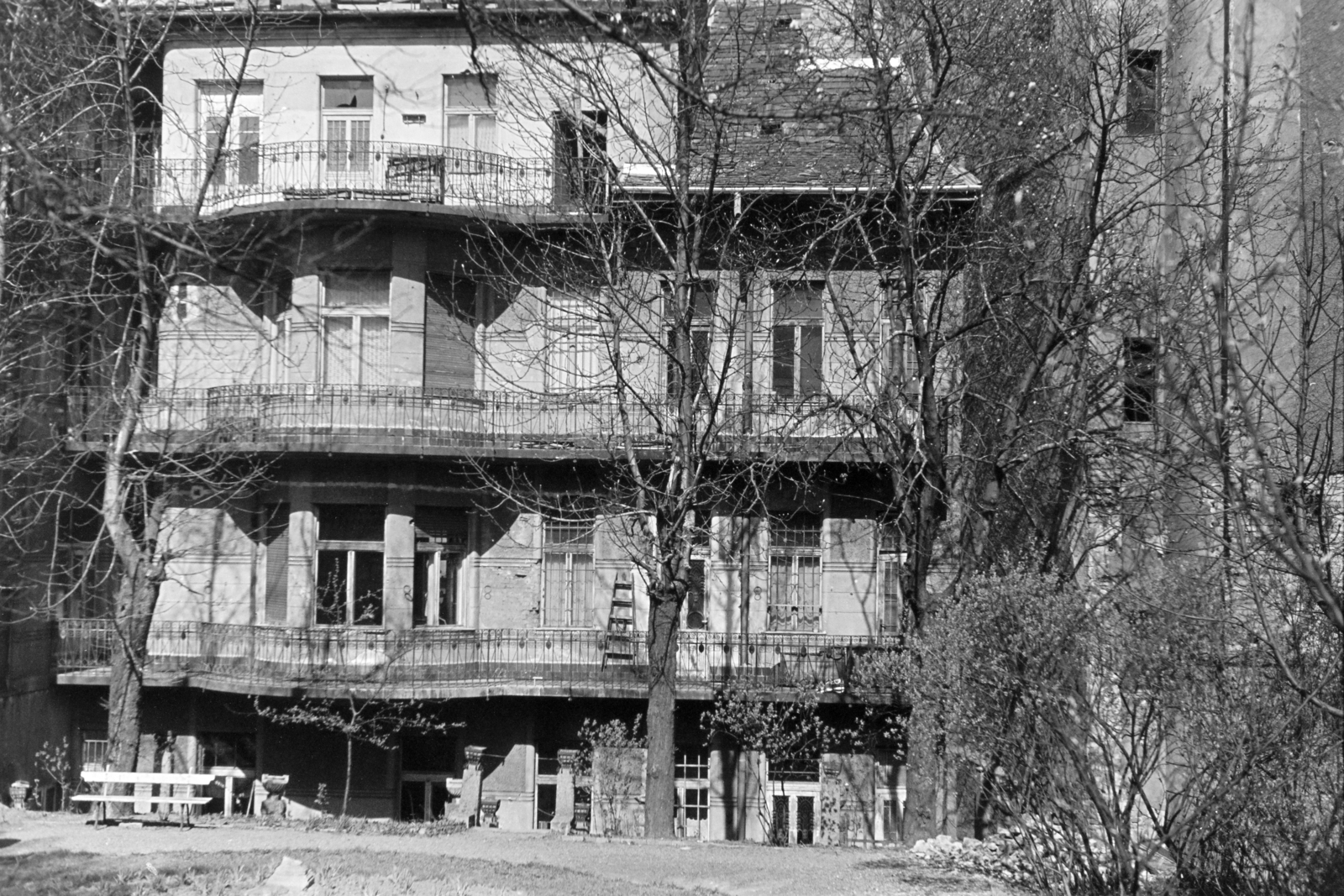 Magyarország, Budapest I., Mészáros utca 6. számú ház udvar felőli homlokzata., 1960, Artfókusz, Fábián József, Budapest, Fortepan #279883