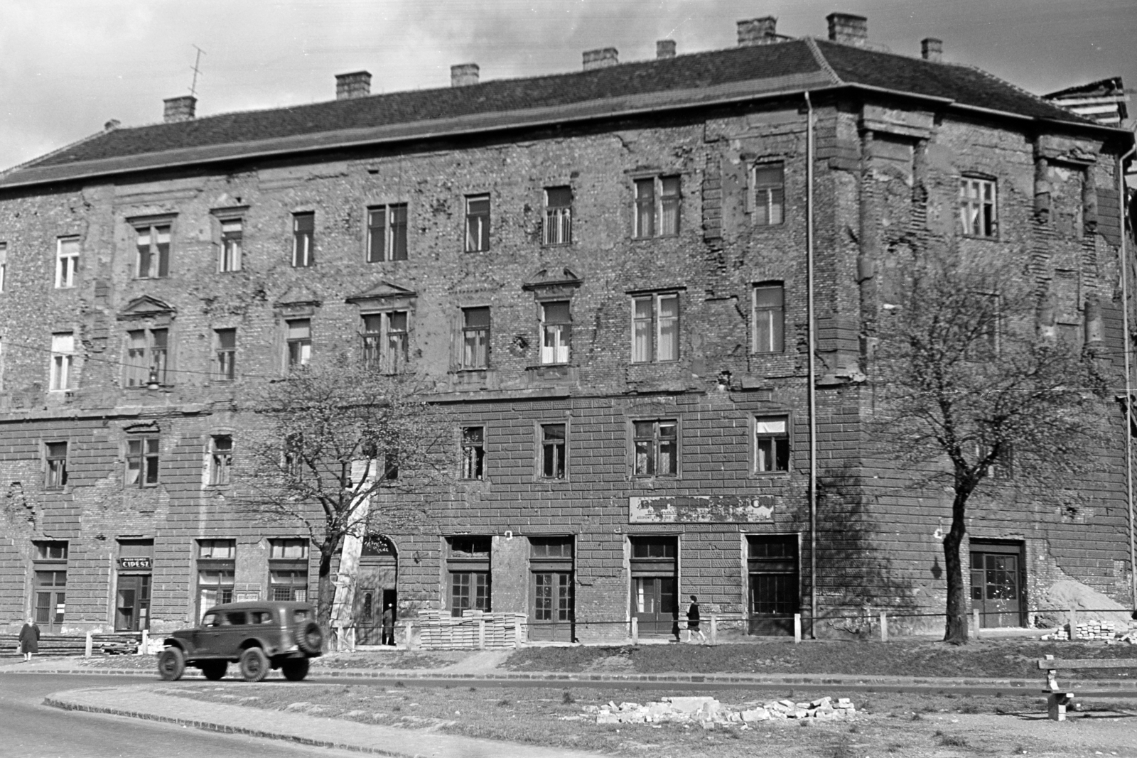 Magyarország, Budapest I., Mészáros utca 18. számú ház, jobbra a Róka utca., 1960, Artfókusz, Fábián József, Budapest, Fortepan #279894
