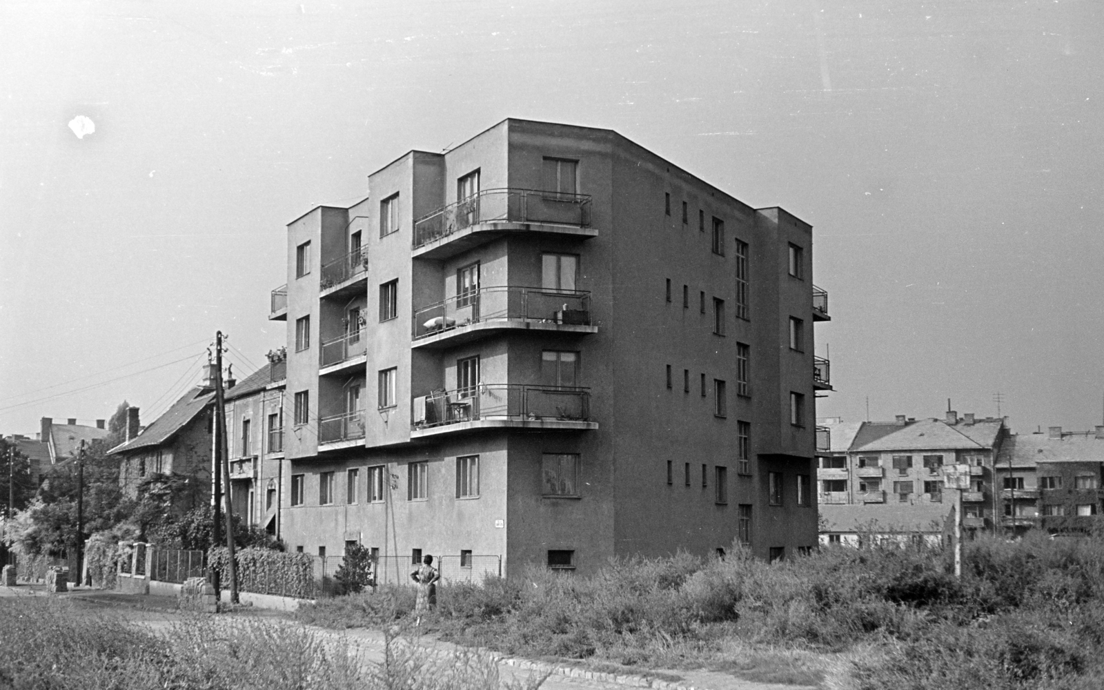 Hungary, Budapest XI., Bocskai út, balra a Dinnye utca, jobbra a bozótos helyén került később kialakításra a Nagyszőlős utca meghosszabbítása. Háttérben a Karolina út melletti épületek látszanak., 1962, Artfókusz, Budapest, Fortepan #279920