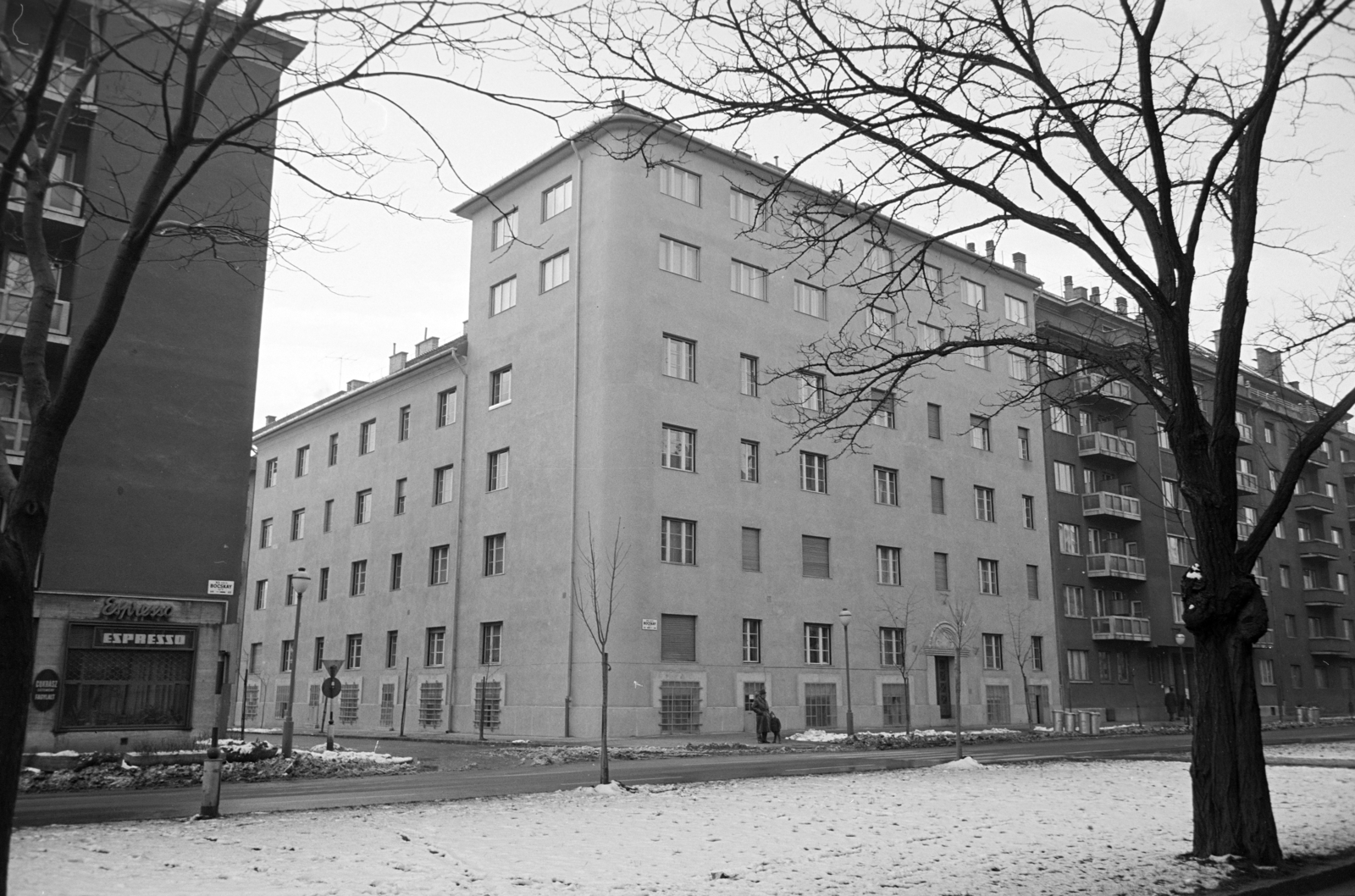Hungary, Budapest XI., Bocskai út, szemben a túloldalon, a Könyves György utca sarkán, a 14-es számú ház., 1970, Artfókusz, Budapest, Fortepan #279968