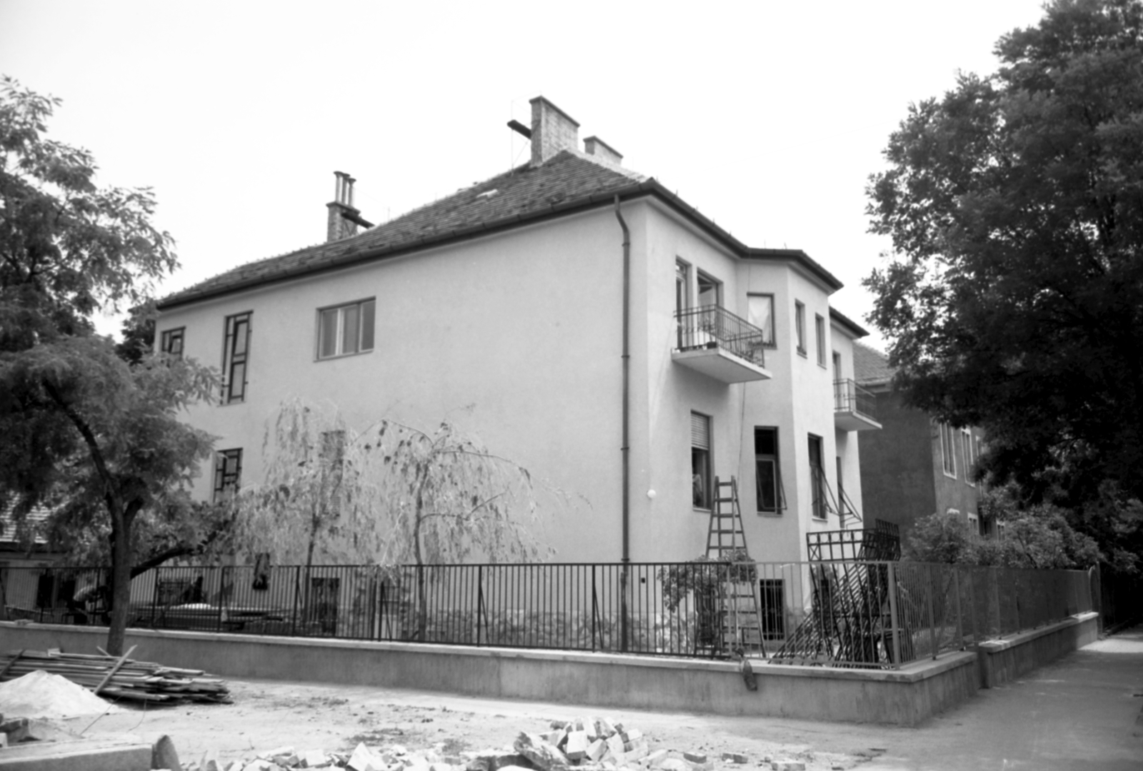 Magyarország, Budapest XIV., Korong utca - Amerikai út sarok, szemben az Amerikai út 47. számú ház., 1972, Artfókusz, Fábián József, Budapest, Fortepan #280078