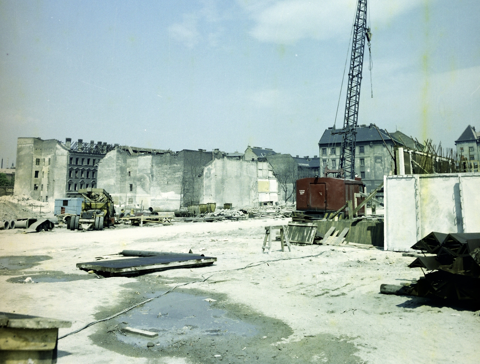 Magyarország, Budapest VIII., Práter utca - Beniczky utca - Baross utca határolta bontási terület., 1974, Artfókusz, Fábián József, Budapest, színes, Fortepan #280212