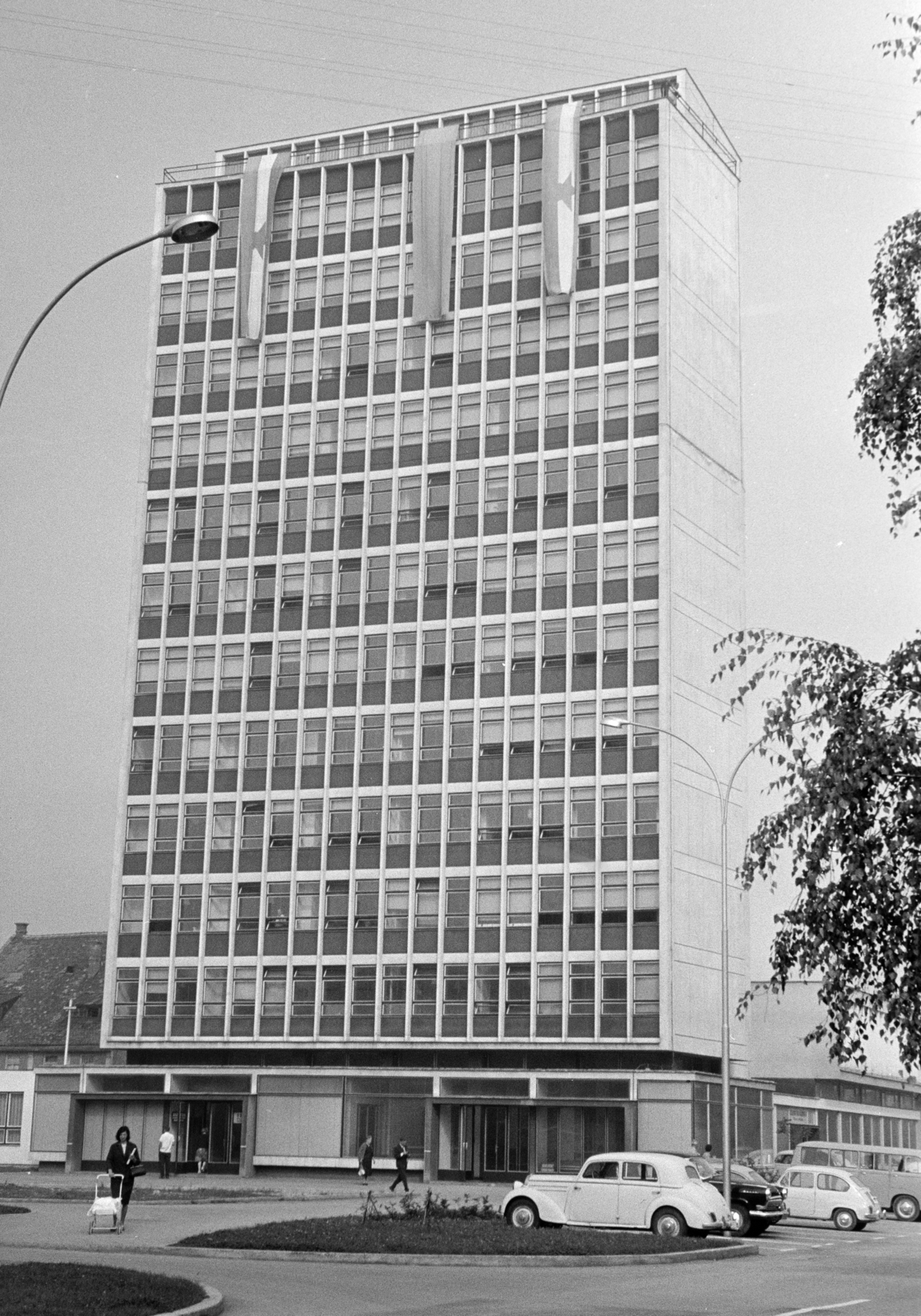 Horvátország, Károlyváros, ulica Pavla Rittera Vitezovića 1., 1963, Artfókusz, Fábián József, Jugoszlávia, Fortepan #280344