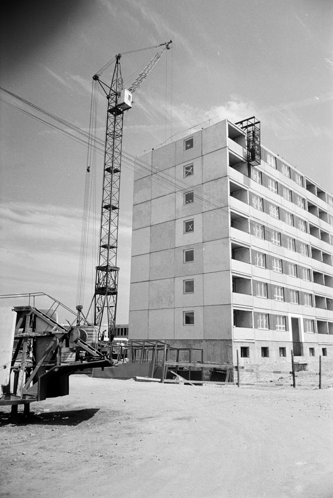 Magyarország, Budapest XI., az Etele út 39-49. számú ház építése., 1966, Artfókusz, Fábián József, Budapest, Kelenföldi lakótelep, Fortepan #280369