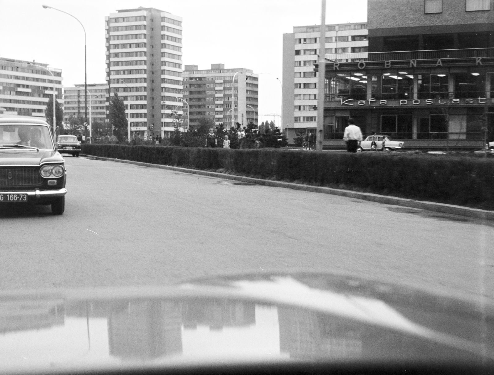 Serbia, Belgrade, ulica Otona Župančiča az ulica Pariske komune kereszteződése felé., 1969, Artfókusz, Yugoslavia, Fortepan #280376