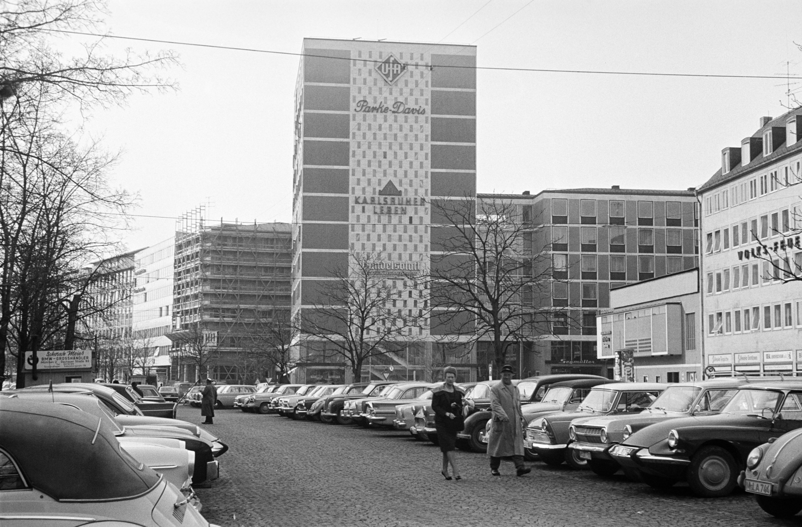 Németország, München, Herzog-Wilhelm-Straße a Josephspitalstraße felé nézve, szemben a Sonnencarree irodaház., 1965, Artfókusz, Fábián József, NSZK, Fortepan #280426
