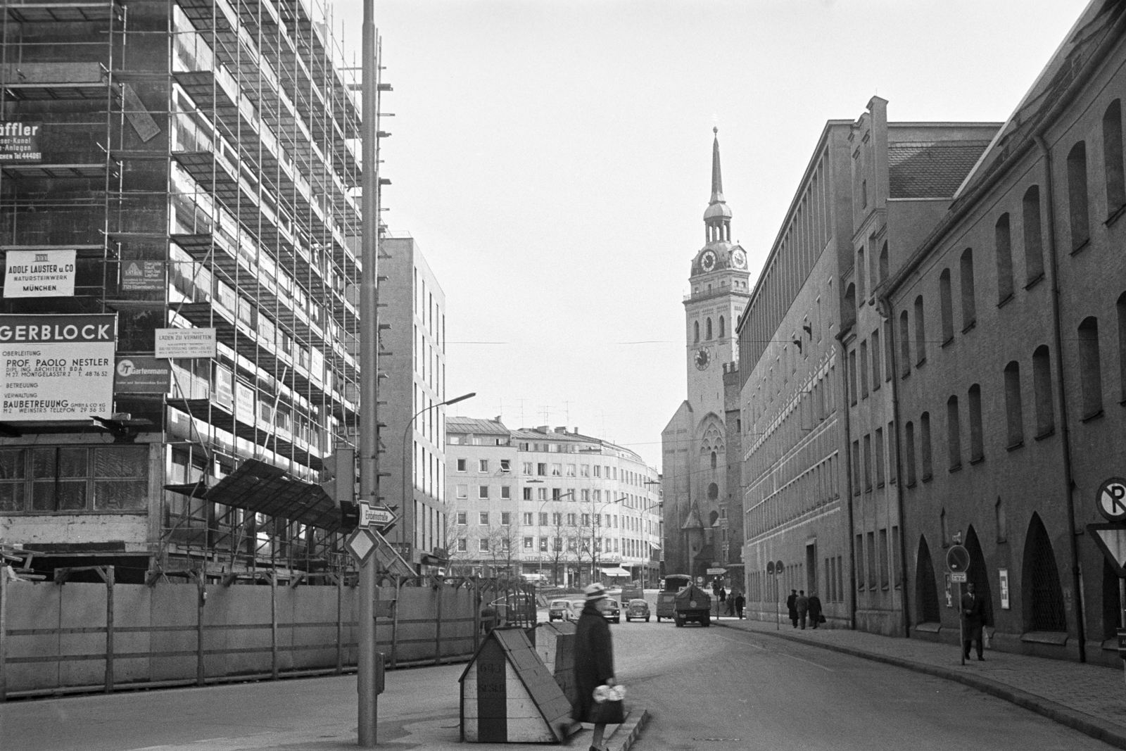 Németország, München, Oberanger, a Rindermarkt és a Szent Péter-templom felé nézve., 1965, Artfókusz, Fábián József, NSZK, Fortepan #280434