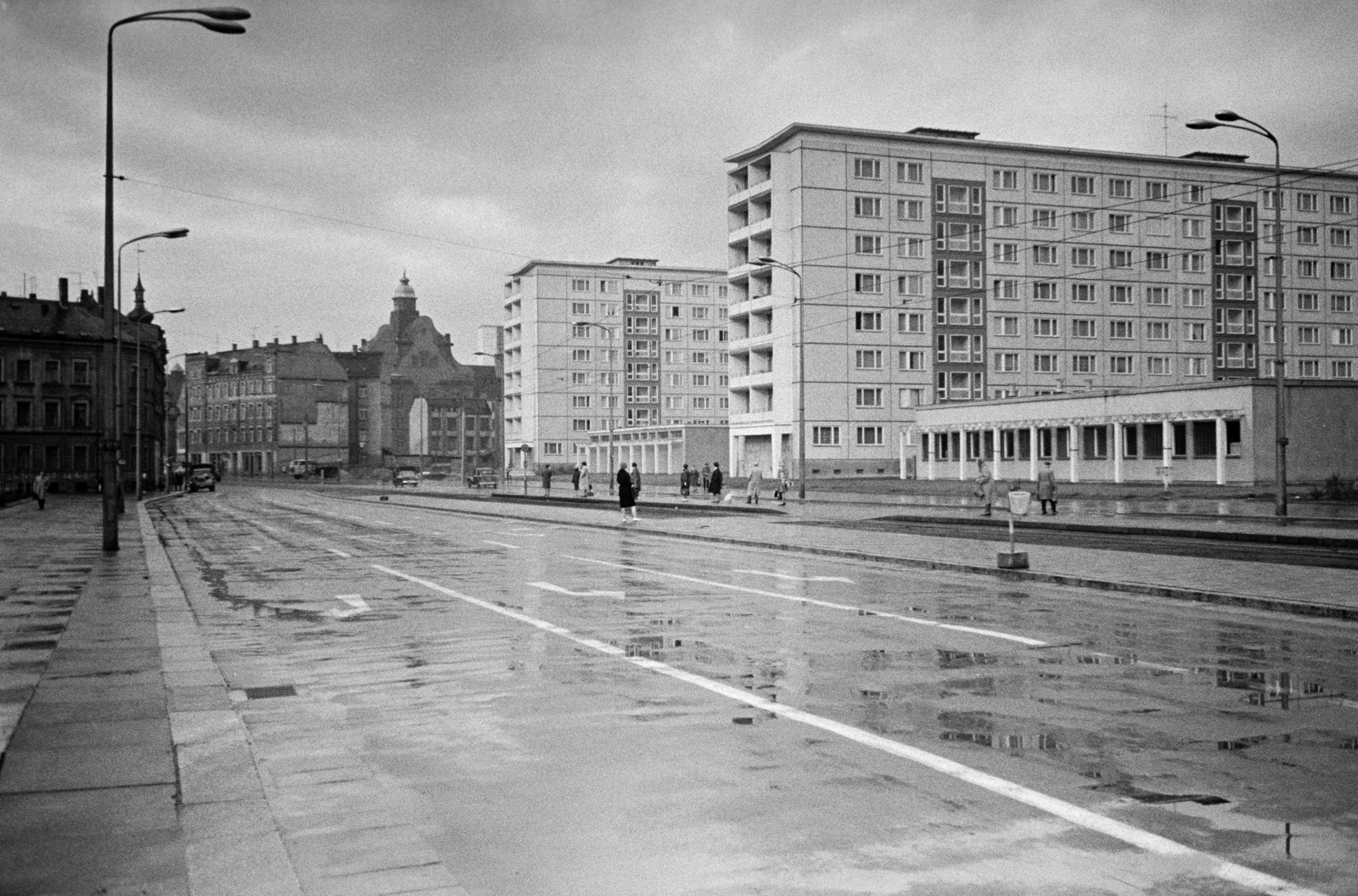 Germany, Chemnitz, (Karl-Marx-Stadt), Hartmannstraße a Theaterstraße felől a Schloßstraße felé nézve., 1967, Artfókusz, GDR, Fortepan #280812