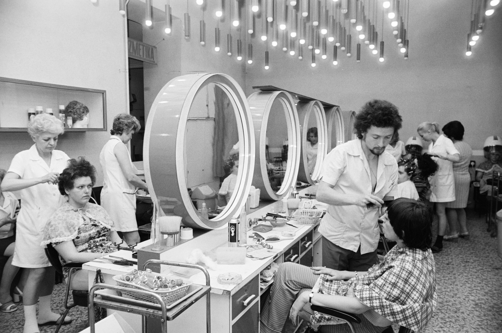 1979, Artfókusz, interior, shop interior, hairdresser, hairdo, hairdresser, Fortepan #281026