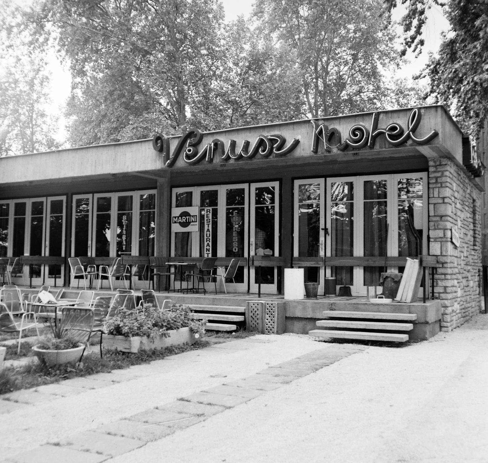 Hungary, Budapest III., Rómaifürdő, Dósa utca, Vénusz motel. A kép forrását kérjük így adja meg: Fortepan / Budapest Főváros Levéltára. Levéltári jelzet: HU.BFL.XV.19.c.10, 1972, Budapest Főváros Levéltára / BRFK helyszínelési fényképei, BRFK Hivatala Bűnügyi Technikai Osztály, Budapest, Fortepan #282015