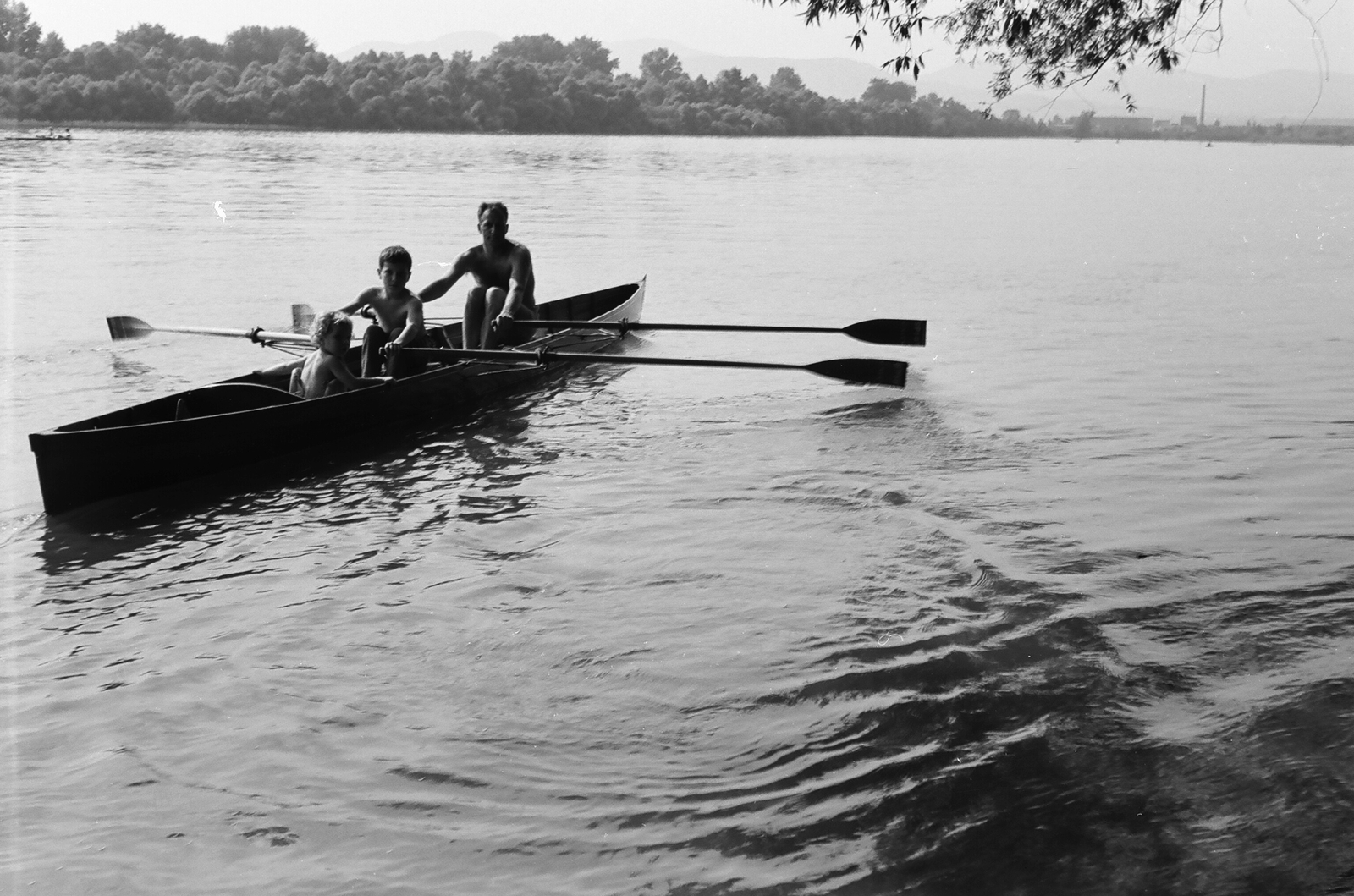 Hungary, a Szentendrei-Duna Budakalásznál., 1972, Umann Kornél, boat, paddling, Fortepan #28209