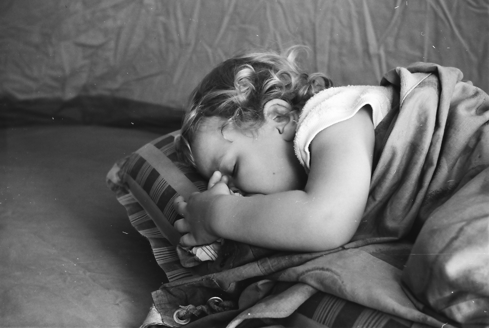 1972, Umann Kornél, air mattress, tent, kid, sleeping, Fortepan #28210